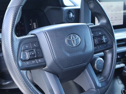 Used 2024 Toyota Tacoma SR5 AWD/4WD image 21