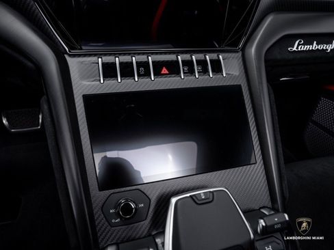 Used 2023 Lamborghini Urus Performante image 37