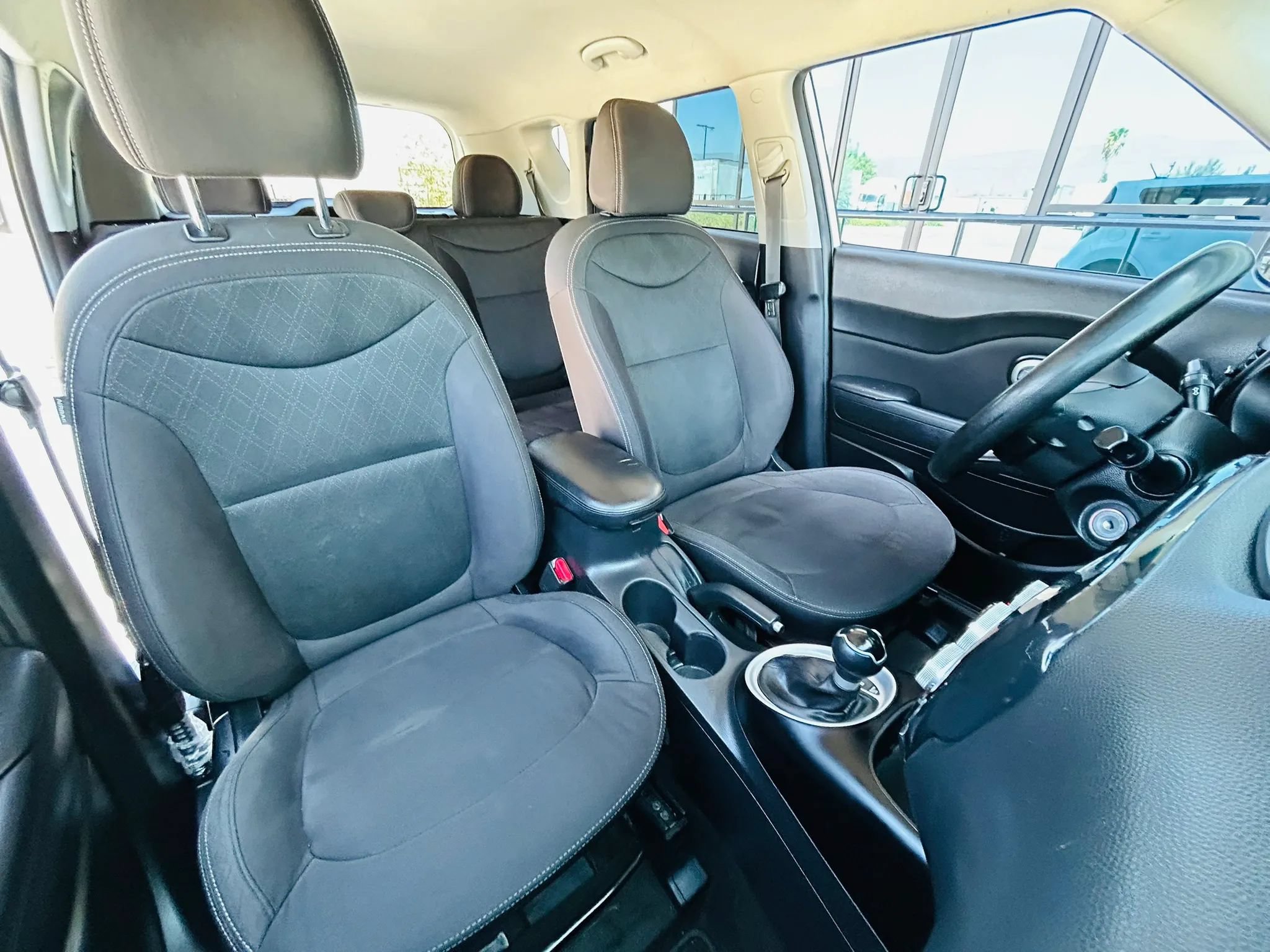 Used 2017 Kia Soul FWD image 27