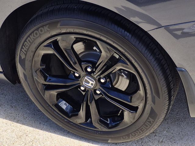 Used 2025 Honda Accord SE image 8