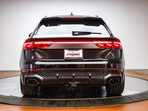 New 2025 Audi RS Q8 performance image 19