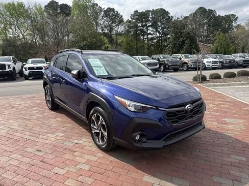 Used 2025 Subaru Crosstrek 2.0i Premium AWD/4WD image 38