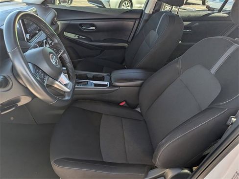 Used 2021 Nissan Sentra SV image 10