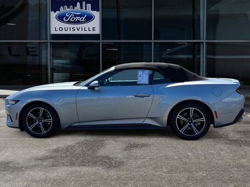 Used 2024 Ford Mustang Premium RWD image 6