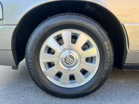 Used 2003 Mercury Grand Marquis LS RWD image 84
