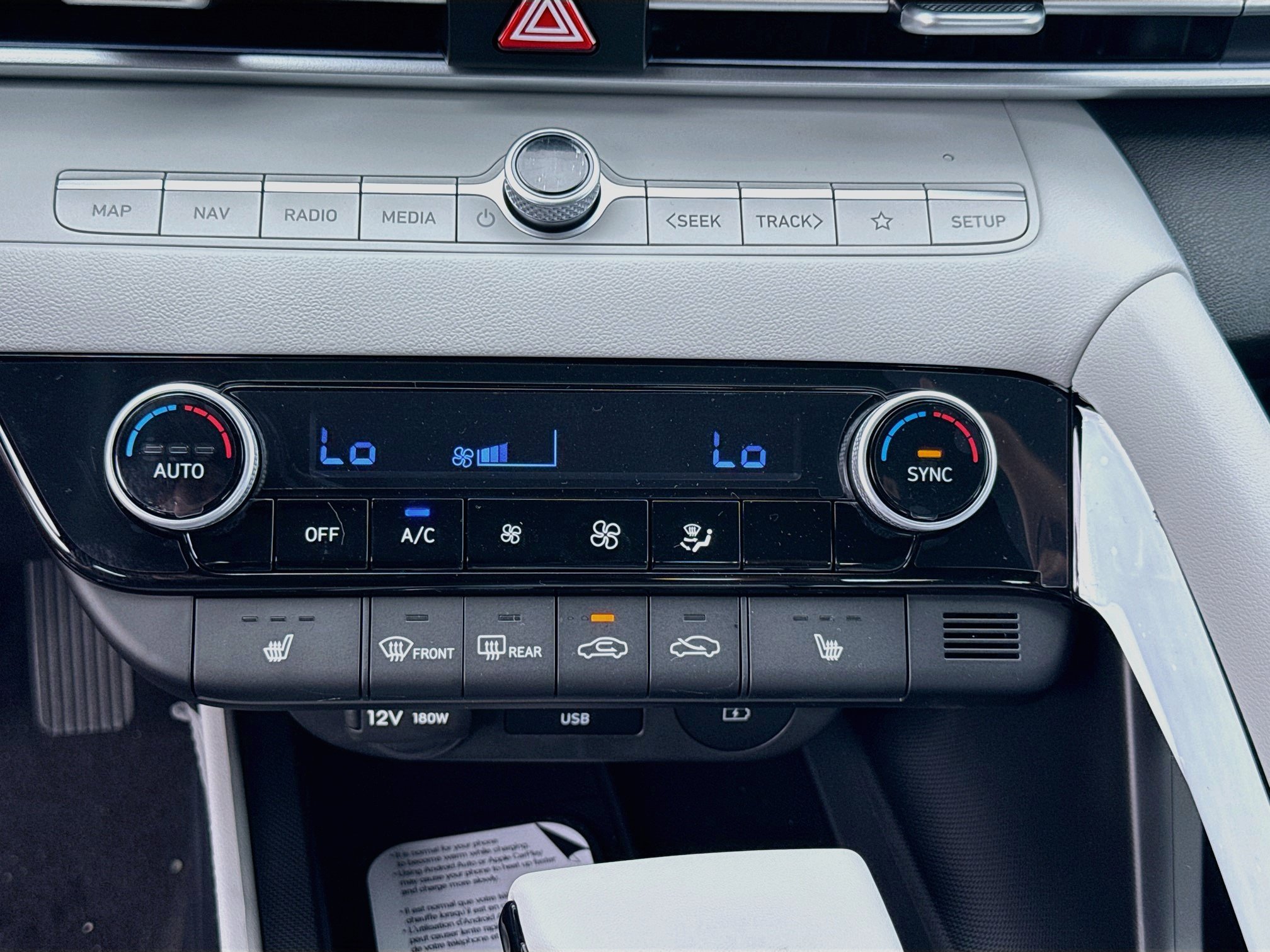 New 2026 Hyundai Elantra Limited FWD image 12