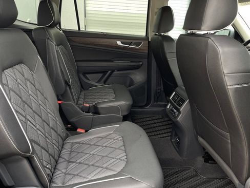 New 2026 Volkswagen Atlas SEL Premium R-Line image 30