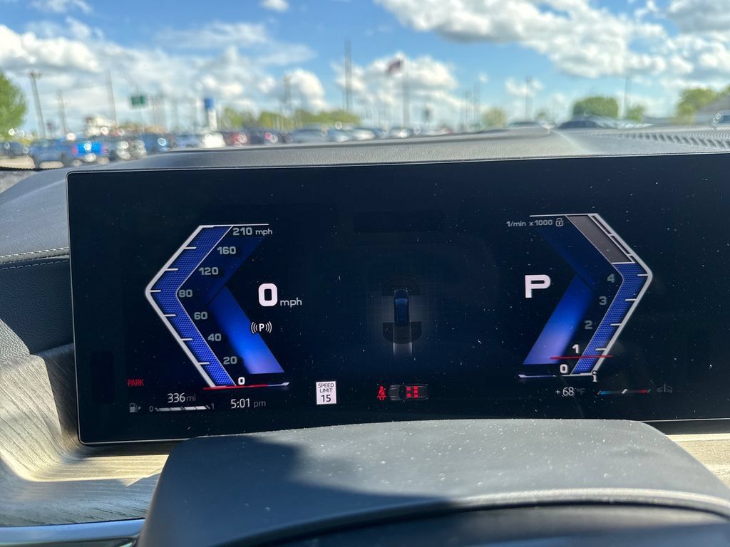 New 2026 BMW ALPINA XB7 AWD/4WD image 14