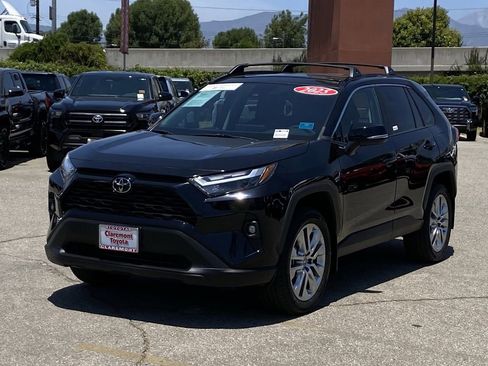 Certified 2025 Toyota RAV4 XLE Premium FWD image 40