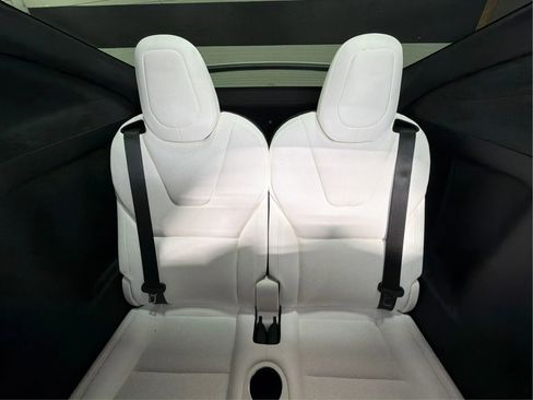 Used 2023 Tesla Model X AWD/4WD image 34