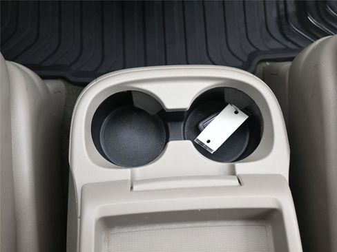 Used 2015 Honda Odyssey EX-L image 16