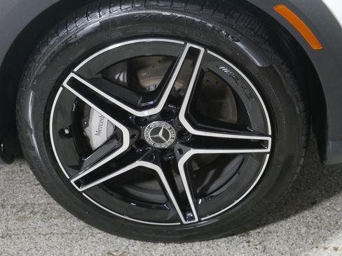 Used 2023 Mercedes-Benz E 450 4MATIC All-Terrain Wagon image 15