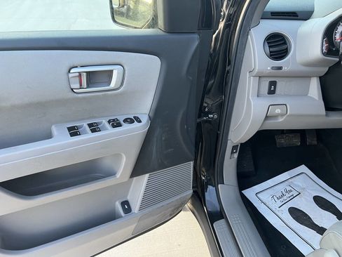 Used 2013 Honda Pilot LX image 14