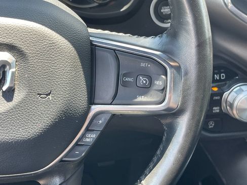 Used 2024 RAM 1500 Laramie AWD/4WD image 27