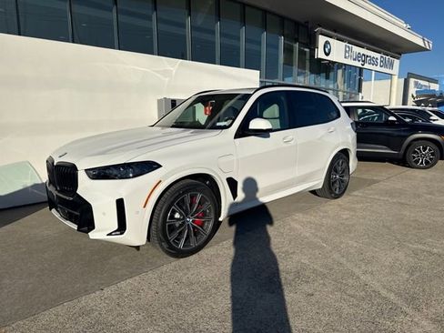 New 2026 BMW X5 xDrive50e w/ Executive Package image 1