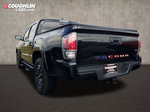 Used 2023 Toyota Tacoma TRD Sport image 3