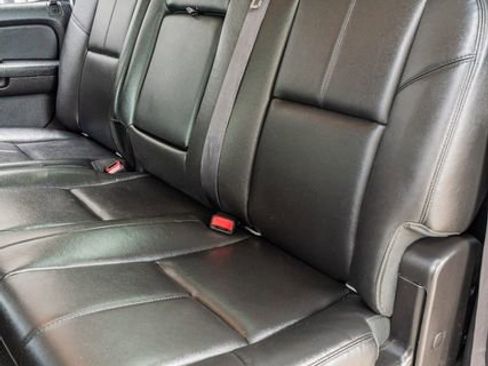 Used 2012 GMC Sierra 2500 SLT w/ SLT Convenience Package image 32