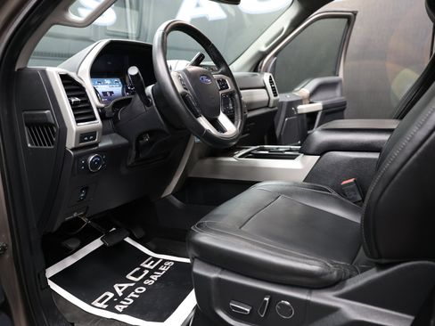 Used 2018 Ford F250 Lariat w/ Lariat Value Package image 20