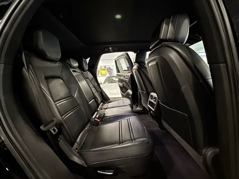 Used 2019 Porsche Cayenne AWD/4WD image 21