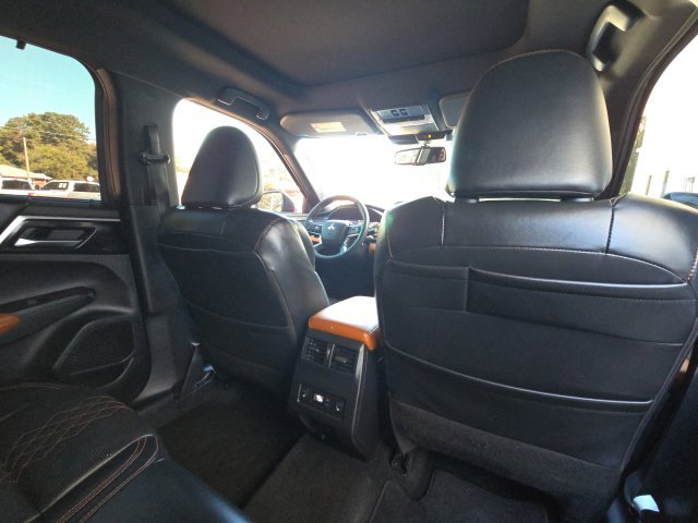 Used 2022 Mitsubishi Outlander SEL AWD/4WD image 18