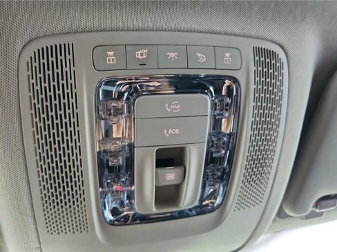 Used 2024 Mercedes-Benz GLE 450 4MATIC image 37