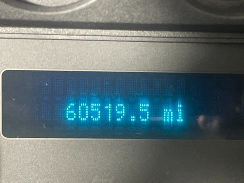 Used 2016 Ford F250 XL w/ Power Equipment Group image 16