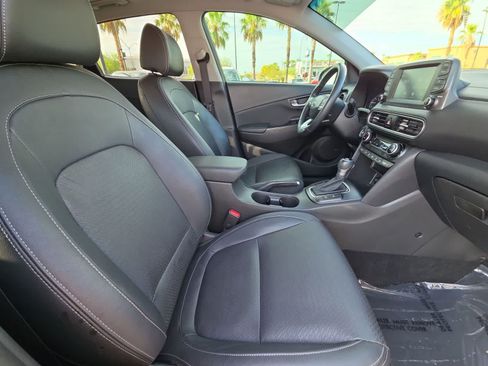 Used 2020 Hyundai Kona Limited FWD image 18