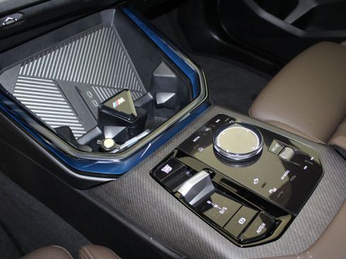 Certified 2026 BMW X3 xDrive30 w/ Premium Package image 16