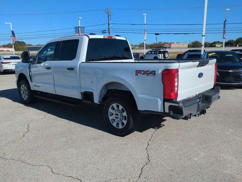 Used 2024 Ford F250 XLT w/ FX4 Off-Road Package image 6