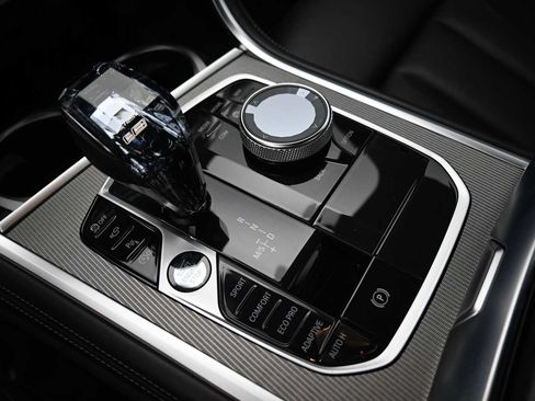Used 2023 BMW 840i Coupe w/ M Sport Professional Package RWD image 13