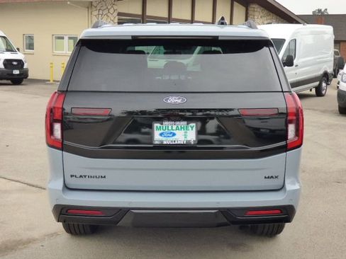 New 2026 Ford Expedition Max Platinum w/ Stealth Appearance Package image 4