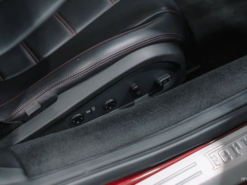 Used 2012 Ferrari 458 Italia in RARE Rosso Mugello w/ NO St image 24