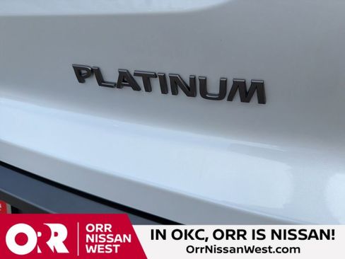 New 2026 Nissan Pathfinder Platinum image 10