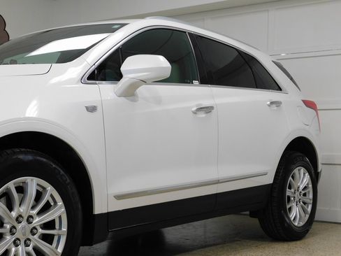 Used 2018 Cadillac XT5 AWD image 20