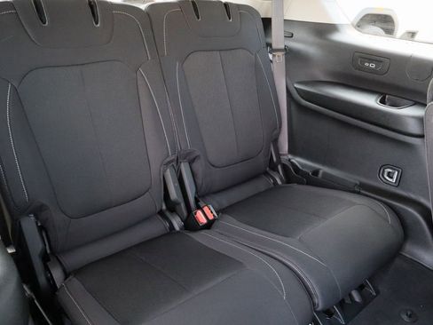 Used 2023 Jeep Grand Cherokee L Laredo w/ Luxury Tech Group I image 28