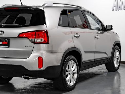 Used 2015 Kia Sorento EX FWD image 13