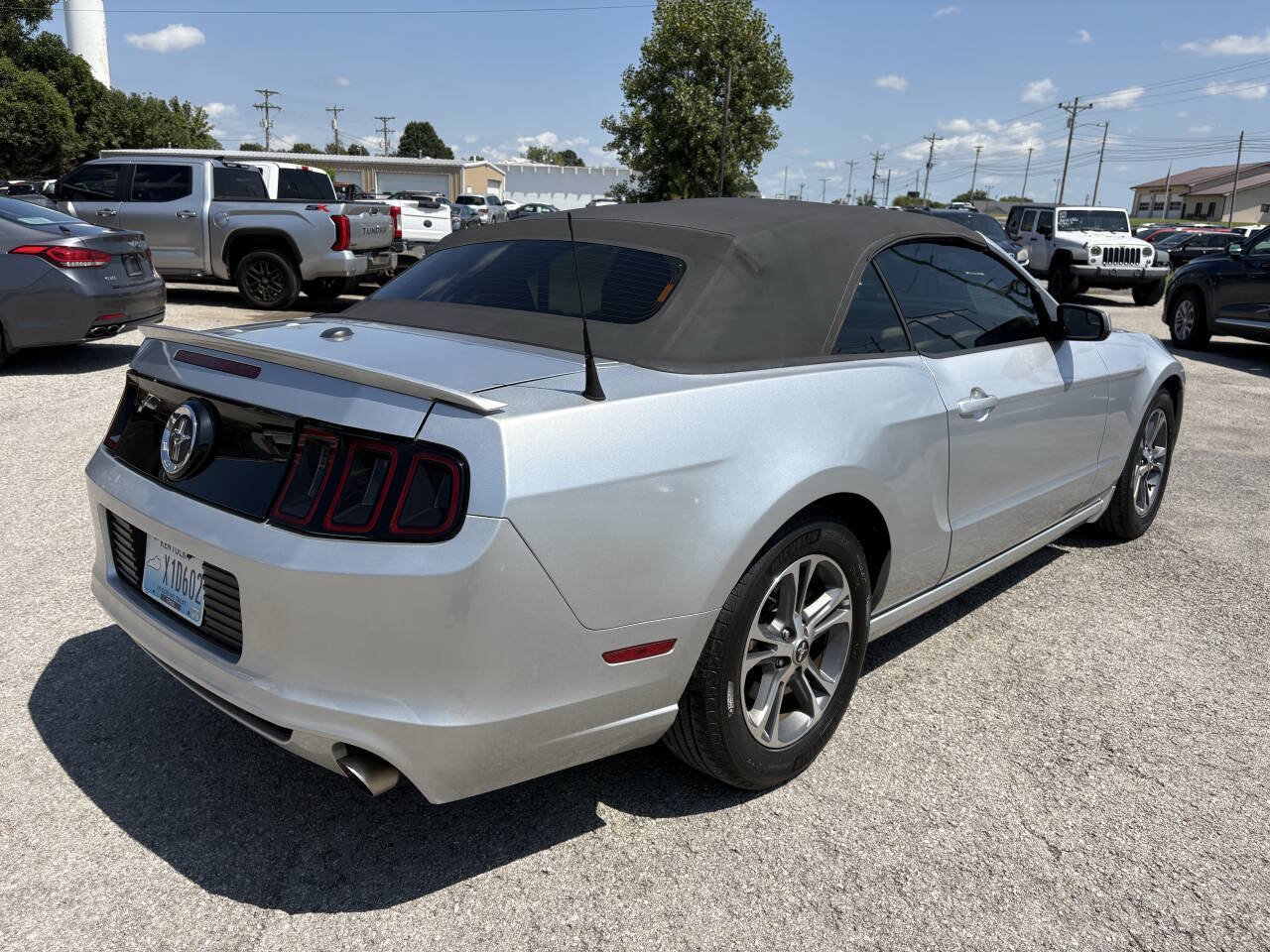 Used 2014 Ford Mustang Premium w/ Equipment Group 201A RWD image 9