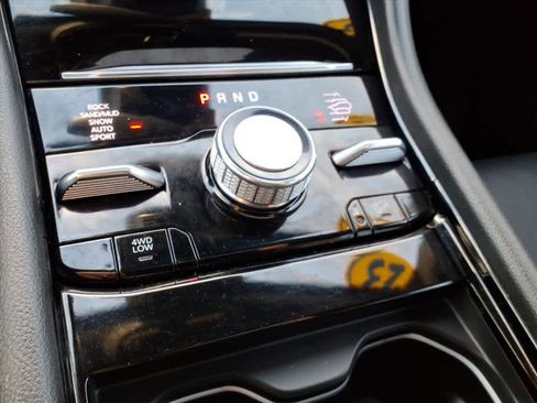 Used 2023 Jeep Grand Cherokee Summit w/ Luxury Tech Group V image 20