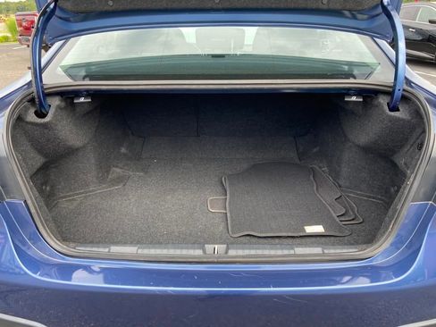 Used 2022 Subaru Legacy Premium image 17