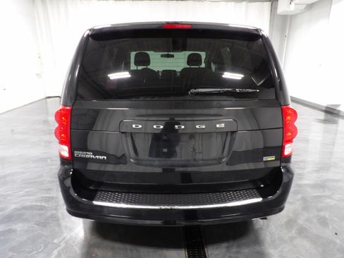 Used 2013 Dodge Grand Caravan SXT FWD image 7