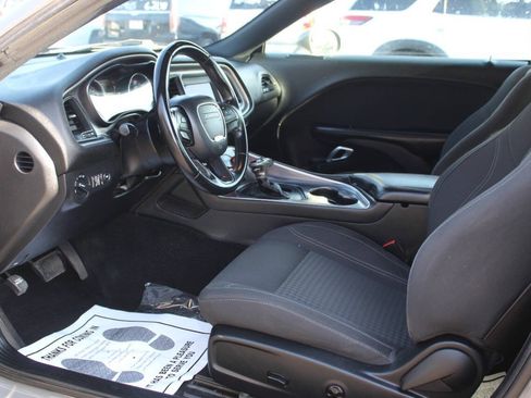 Used 2019 Dodge Challenger SXT AWD/4WD image 13