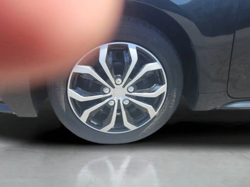 Used 2021 Toyota Corolla LE FWD image 47