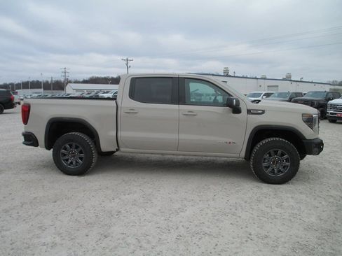 New 2026 GMC Sierra 1500 AT4X image 3