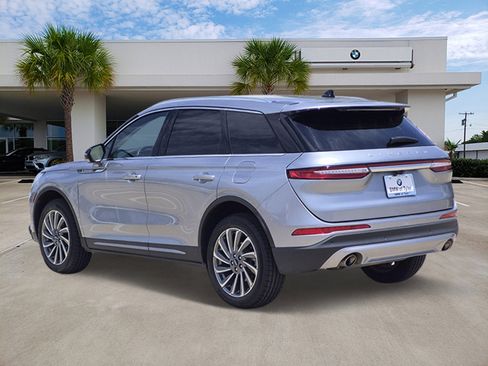 Used 2024 Lincoln Corsair Reserve w/ Equipment Group 201A AWD/4WD image 6