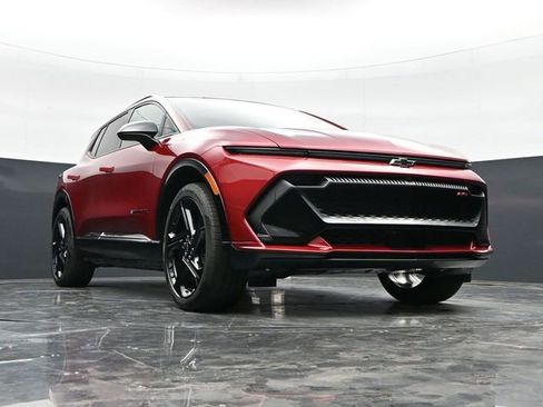 Used 2024 Chevrolet Equinox EV RS FWD image 35