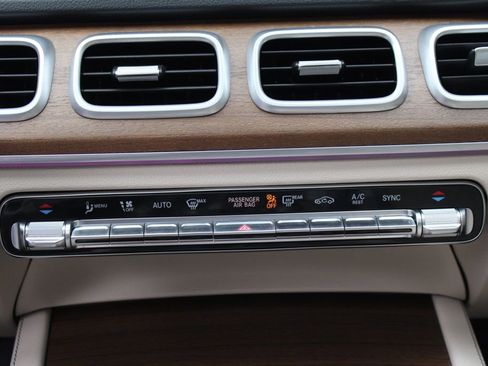 Certified 2021 Mercedes-Benz GLE 350 4MATIC image 21