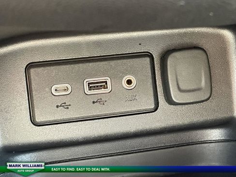 Used 2023 Chevrolet Equinox RS w/ LPO, Floor Liner Package image 24