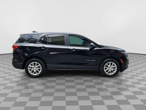 Certified 2023 Chevrolet Equinox LS w/ LS Convenience Package FWD image 9