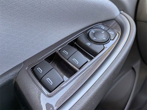 Used 2022 Chevrolet Malibu LS image 21