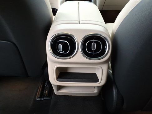 New 2026 Mercedes-Benz GLC 300 4MATIC image 27